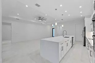 5747 Desoto Blvd N, Naples, FL 34120 - Photo 9