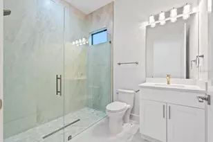 5747 Desoto Blvd N, Naples, FL 34120 - Photo 23