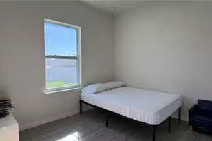 2129 Hibiscus Pl, Poinciana, FL 34759 - Photo 23