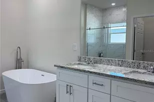 2129 Hibiscus Pl, Poinciana, FL 34759 - Photo 17