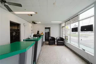 4000 Old Winter Garden Rd, Orlando, FL 32805 - Photo 5