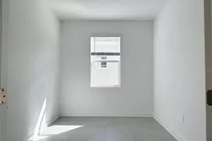 4740 Waltham Forest Dr, Davenport, FL 33837 - Photo 9