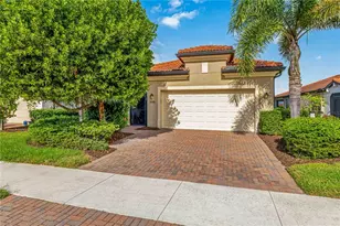 10088 Cozy Grv Dr, Venice, FL 34293 - Photo 3