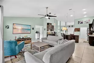 10805 Oak Glen Cir, Orlando, FL 32817 - Photo 5