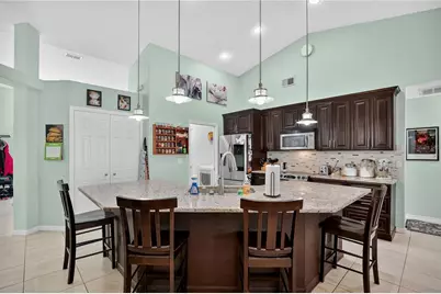 10805 Oak Glen Circle, Orlando, FL 32817 - Photo 9