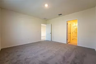 2464 Ribbon Fall Ave, Davenport, FL 33837 - Photo 7