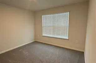 452 Huckleberry Blossom Dr, Saint Cloud, FL 34771 - Photo 15