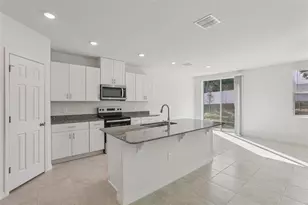 2346 White Tail St, Davenport, FL 33837 - Photo 11