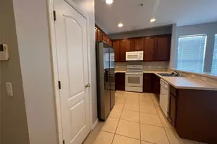 10764 Garden Lily Dr, Orlando, FL 32832 - Photo 7