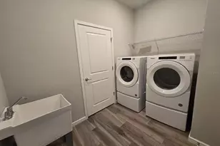 2610 Autumn Peace Dr, Kissimmee, FL 34744 - Photo 15