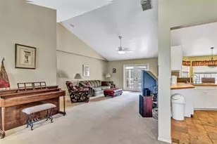 1842 W Virginia Dr, Kissimmee, FL 34744 - Photo 5