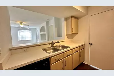 7250 Westpointe Boulevard #1029, Orlando, FL 32835 - Photo 7