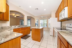 7263 Winding Lake Cir, Oviedo, FL 32765 - Photo 3