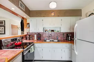 335 N Causeway, New Smyrna Beach, FL 32169 - Photo 9