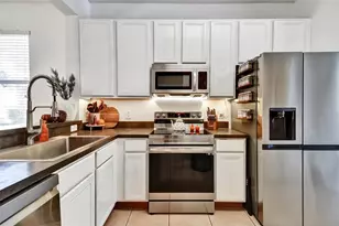 2761 Retreat View Cir, Sanford, FL 32771 - Photo 5