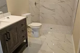 410 Kilgore St, Wildwood, FL 34785 - Photo 3