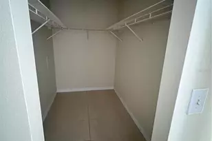 202 Country Ln NE, Winter Haven, FL 33881 - Photo 9