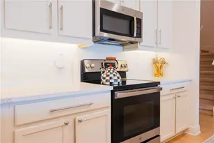 3385 Wauseon Dr, Saint Cloud, FL 34772 - Photo 5