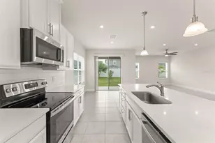 5588 Vigo Loop, Saint Cloud, FL 34771 - Photo 9