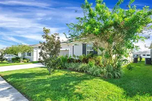 446 Autumn Stream Dr, Auburndale, FL 33823 - Photo 3