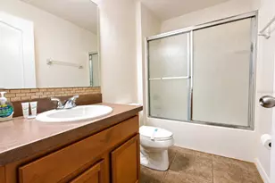 1056 Cypress Pointe Blvd, Davenport, FL 33896 - Photo 25