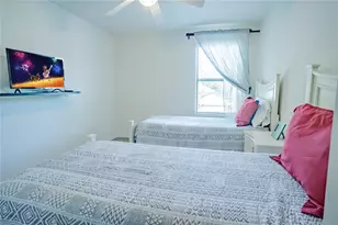 1056 Cypress Pointe Blvd, Davenport, FL 33896 - Photo 23