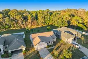 2763 Athens Dr, Leesburg, FL 34748 - Photo 5