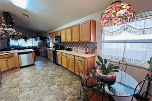 9285 SW 90th St, Ocala, FL 34481 - Photo 5