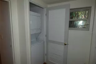 237 Cortez Ave, De Leon Springs, FL 32130 - Photo 27