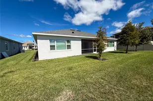 8833 Sanders Tree Loop, Wesley Chapel, FL 33545 - Photo 3