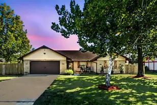 1713 Peach Tree Blvd, Saint Cloud, FL 34769 - Photo 1