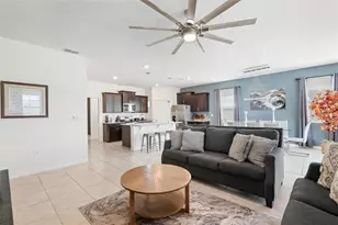 7841 Oak Reflection Loop, Davenport, FL 33837 - Photo 11