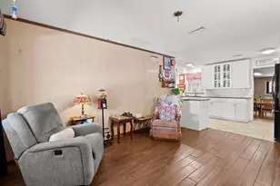 7235 15th St N, Saint Petersburg, FL 33702 - Photo 9