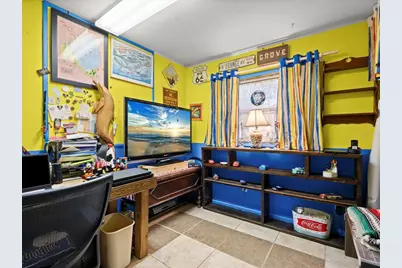 7235 15th St N, Saint Petersburg, FL 33702 - Photo 21