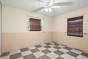 7235 15th St N, Saint Petersburg, FL 33702 - Photo 23