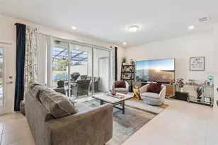 921 Paradise Dr, Davenport, FL 33897 - Photo 5