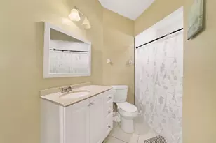 3165 Fairfield Dr, Kissimmee, FL 34743 - Photo 7