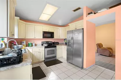 1256 Tyler Lake Circle, Orlando, FL 32839 - Photo 11