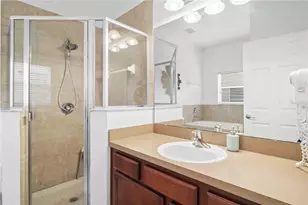 8005 Acadia Estates Ct, Kissimmee, FL 34747 - Photo 9