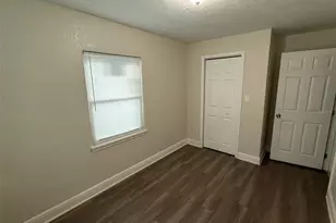 2718 S Sunrise Ct, Orlando, FL 32806 - Photo 19