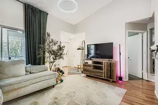 2548 Grassy Point Dr, Lake Mary, FL 32746 - Photo 5