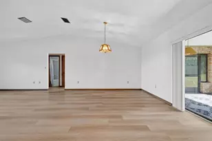 41348 Silver Dr, Umatilla, FL 32784 - Photo 21