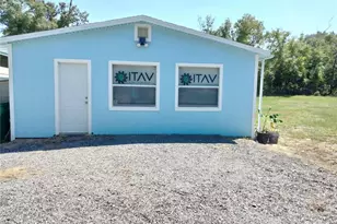 3990 Whispering Pines Cir, Greenwood, FL 32443 - Photo 9