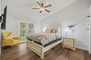 6011 Laketree Ln, Temple Terrace, FL 33617 - Photo 17