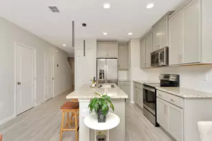 2766 Narcoossee Cmns Wy, Saint Cloud, FL 34771 - Photo 5