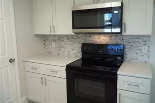 112 Hermosillo Dr, Kissimmee, FL 34743 - Photo 9