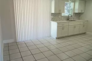 112 Hermosillo Dr, Kissimmee, FL 34743 - Photo 13