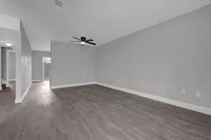 2418 Skan Ct, Orlando, FL 32839 - Photo 3