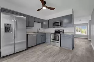 2418 Skan Ct, Orlando, FL 32839 - Photo 5