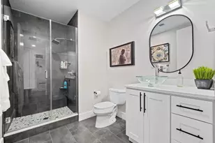 150 E Robinson St, Orlando, FL 32801 - Photo 29